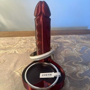 The Lustful 🐓 Jewelry Holder